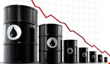  کاهش بی سابقه قیمت جهانی نفت دلیل اصلی ریزش بورس بود