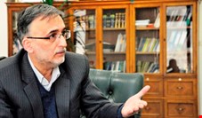میرمحمد صادقی: کارت‌های اعتباری ۱۰ میلیونی خرید مرتبا شارژ می‌شوند