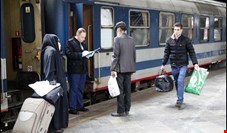2 دلیل تاخیر در جابجایی مسافران اربعین به کربلا به روایت مدیرکل نظارت بر خدمات مسافری شرکت راه‌آهن