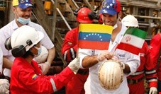 کشتی حامل مواد غذایی ایران به آب‌های ونزوئلا رسید