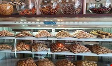 نیمی از شیرینی فروشان یزد در مرز ورشکستگی قرار گرفتند