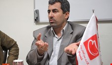پورابراهیمی: اصرار حلقه مشاوران روحانی به سیاست‌‌های ضدتورمی صدای هیات دولت را درآورده است